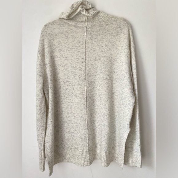Athleta Sweater Women’s Medium Merino Wool Transit Turtleneck - Picture 2 of 10